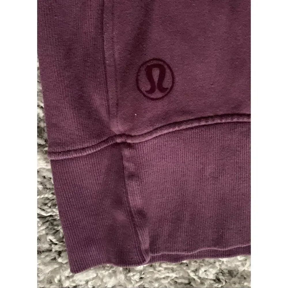 Lululemon Floral velvet Flock MAROON  Pullover Mock SWEATSHIRT sz 8